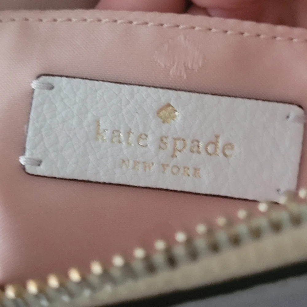 Sylvia Straw X-large Dome Crossbody - Picture 14 of 15